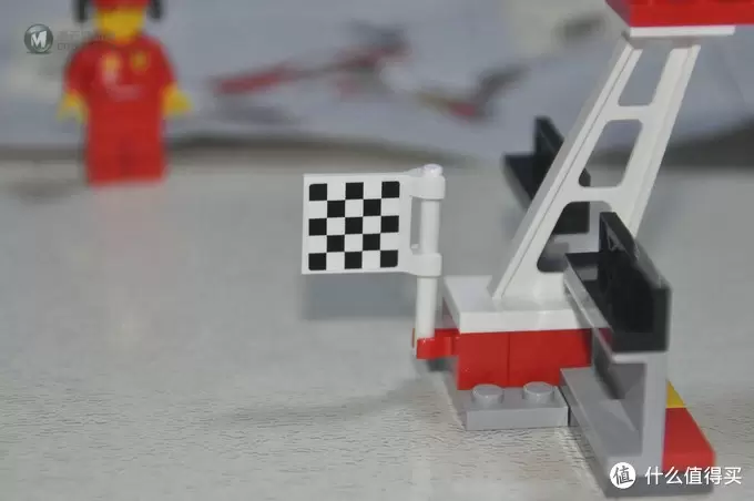 单反毁一生，LEGO穷三代 篇五十七：#本站首晒# LEGO 2015 Shell Ferrari set 壳牌法拉利展示盒及40190-40196法拉利小车套装