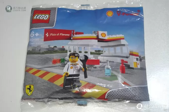 单反毁一生，LEGO穷三代 篇五十七：#本站首晒# LEGO 2015 Shell Ferrari set 壳牌法拉利展示盒及40190-40196法拉利小车套装