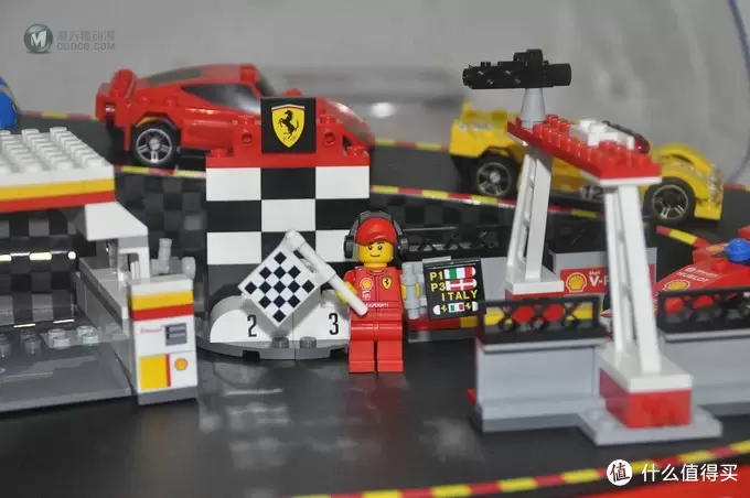 单反毁一生，LEGO穷三代 篇五十七：#本站首晒# LEGO 2015 Shell Ferrari set 壳牌法拉利展示盒及40190-40196法拉利小车套装