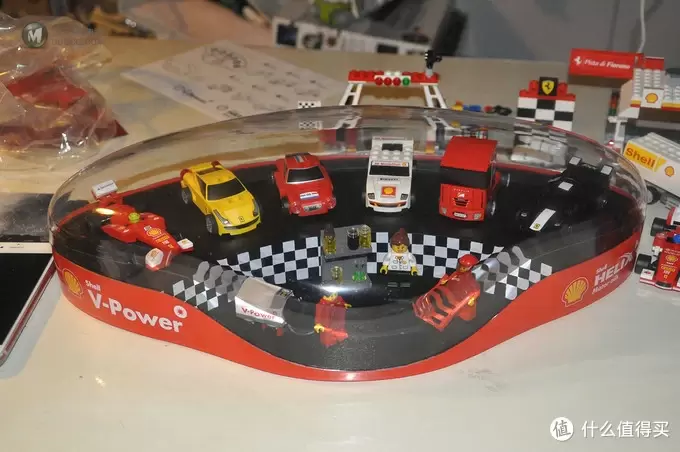 单反毁一生，LEGO穷三代 篇五十七：#本站首晒# LEGO 2015 Shell Ferrari set 壳牌法拉利展示盒及40190-40196法拉利小车套装