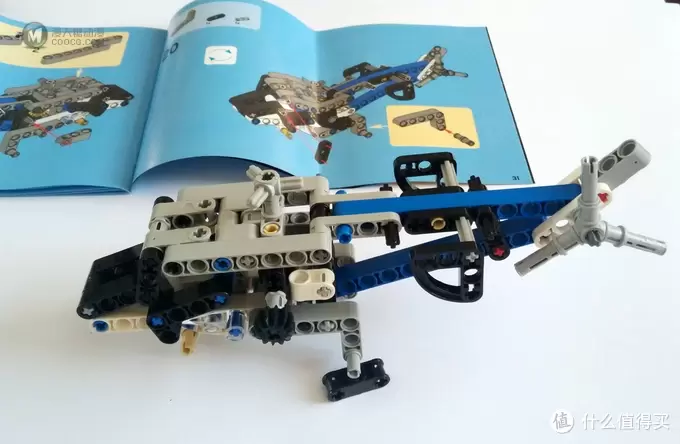 熊孩子的巧手玩具 篇四：#本站首晒#LEGO-42020