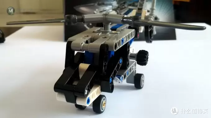 熊孩子的巧手玩具 篇四：#本站首晒#LEGO-42020