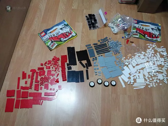 租别人的乐高，让自己玩去吧 篇二：开着野营车野去吧—LEGO 乐高 Creator系列 大众 T1 大篷车 10220