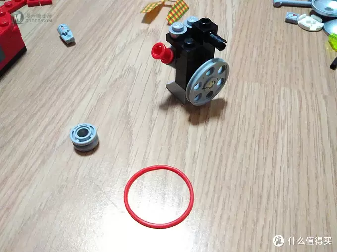 租别人的乐高，让自己玩去吧 篇二：开着野营车野去吧—LEGO 乐高 Creator系列 大众 T1 大篷车 10220