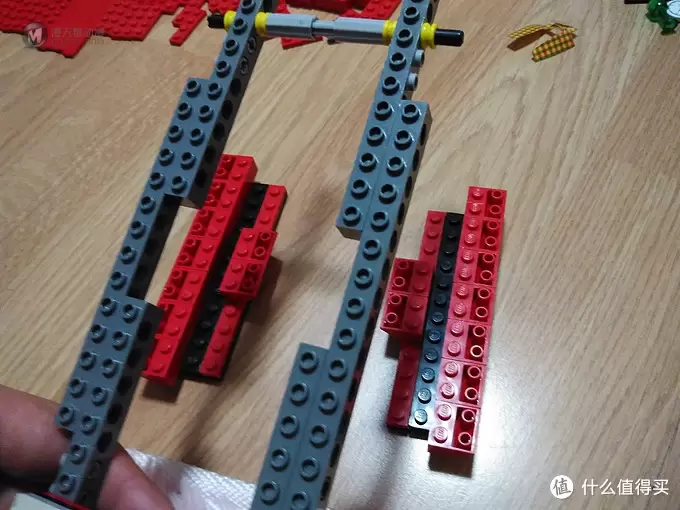 租别人的乐高，让自己玩去吧 篇二：开着野营车野去吧—LEGO 乐高 Creator系列 大众 T1 大篷车 10220