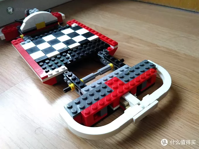 租别人的乐高，让自己玩去吧 篇二：开着野营车野去吧—LEGO 乐高 Creator系列 大众 T1 大篷车 10220