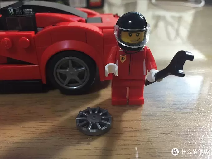 100元圆你跑车梦：LEGO 乐高 75899 法拉利跑车