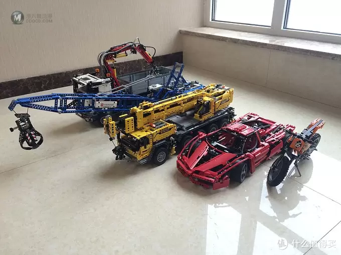 乐高科技系列 篇四：次旗舰也疯狂——履带式起重机 LEGO Technic 42042