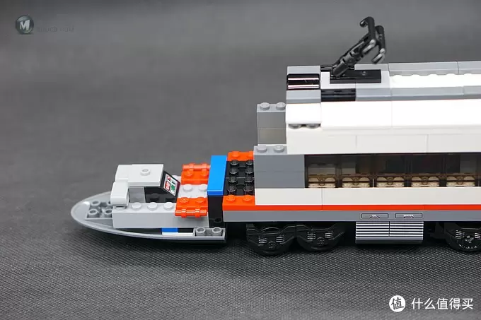 #本站首晒# My dream train~Lego 乐高 高速客运列车 L60051 （内附行驶视频）