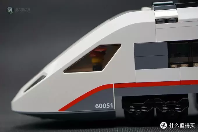 #本站首晒# My dream train~Lego 乐高 高速客运列车 L60051 （内附行驶视频）