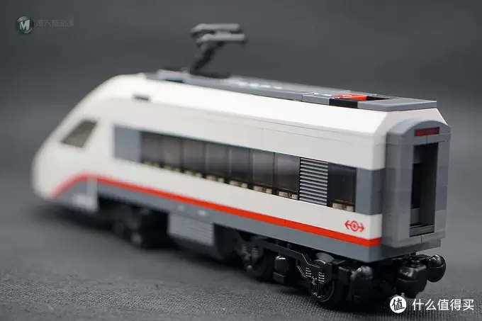 #本站首晒# My dream train~Lego 乐高 高速客运列车 L60051 （内附行驶视频）