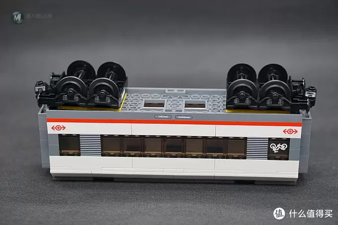 #本站首晒# My dream train~Lego 乐高 高速客运列车 L60051 （内附行驶视频）