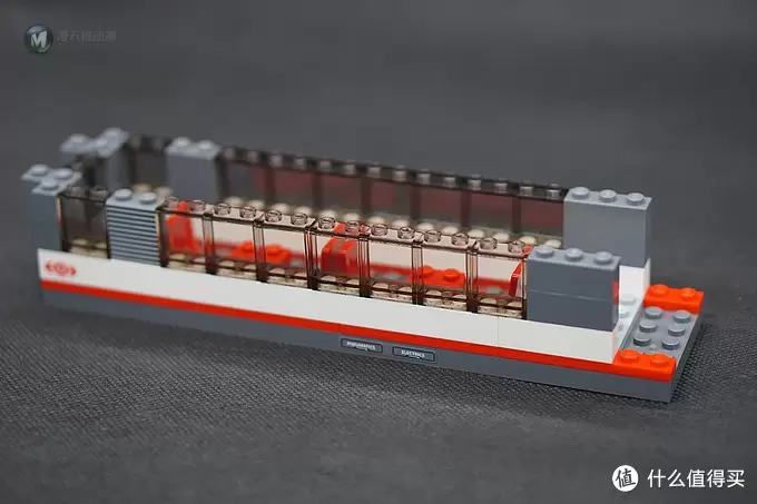 #本站首晒# My dream train~Lego 乐高 高速客运列车 L60051 （内附行驶视频）