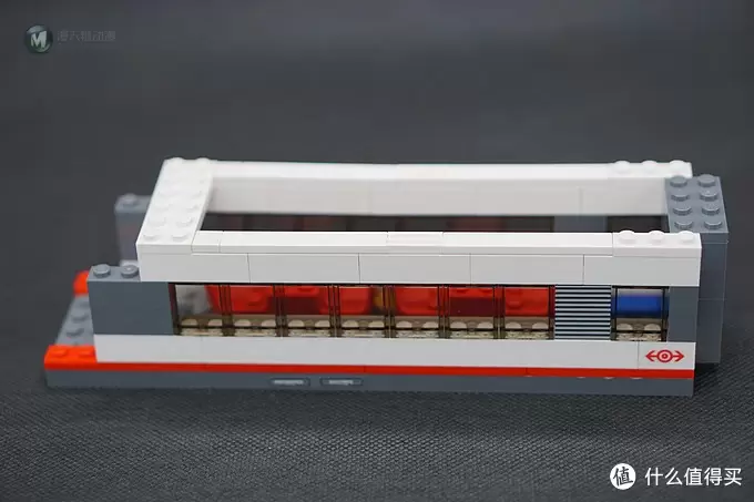 #本站首晒# My dream train~Lego 乐高 高速客运列车 L60051 （内附行驶视频）