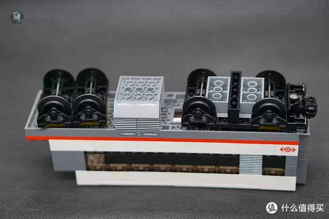 #本站首晒# My dream train~Lego 乐高 高速客运列车 L60051 （内附行驶视频）