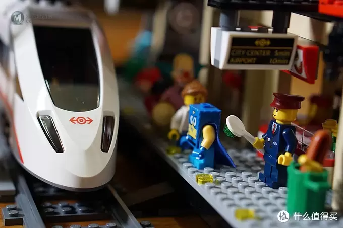 #本站首晒# My dream train~Lego 乐高 高速客运列车 L60051 （内附行驶视频）