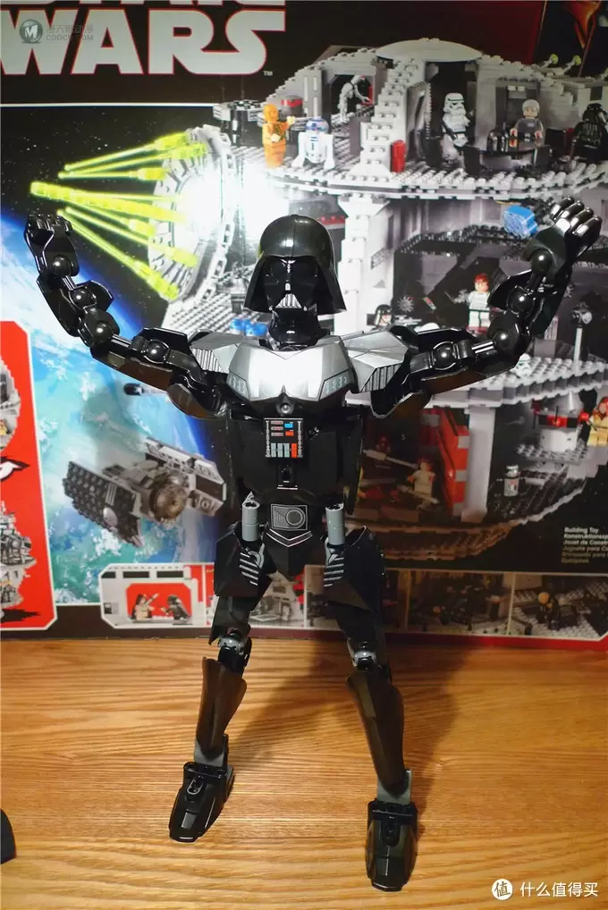 “进击の巨人”乐高 星球大战系列 Battle Figures 之 Darth Vader(达斯•维达) 75111