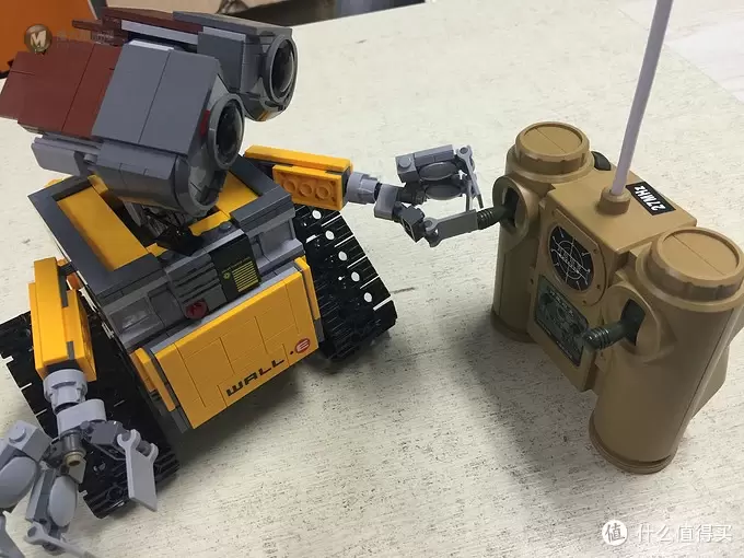 lego walle21303另类行走方案 篇二：遥控装配篇