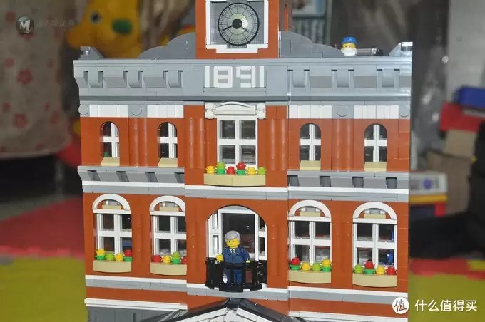 单反毁一生，LEGO穷三代 篇四十八：绝的太突然 ， LEGO 乐高 10224 town hall 市政厅