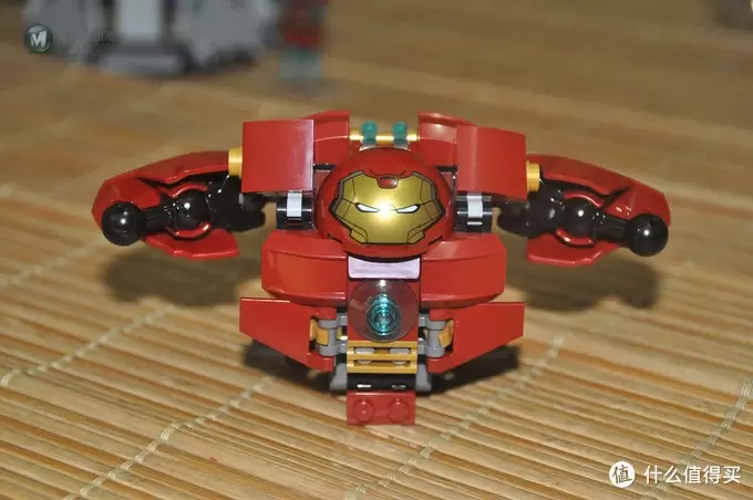 单反毁一生，LEGO穷三代 篇四十六：LEGO 乐高 76031 The Hulkbuster smash 反浩克装甲套装