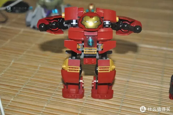 单反毁一生，LEGO穷三代 篇四十六：LEGO 乐高 76031 The Hulkbuster smash 反浩克装甲套装