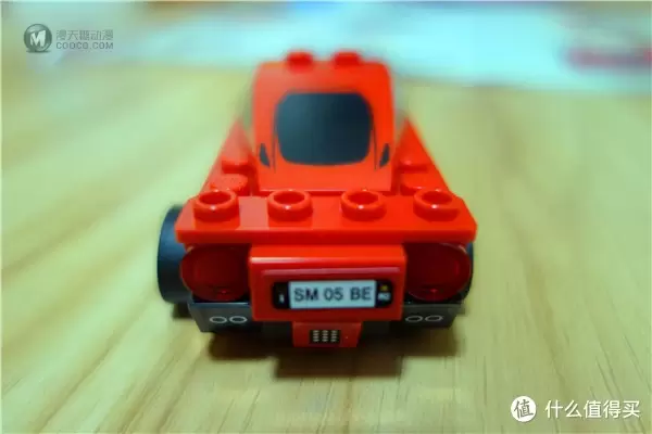 加油站的阴谋：LEGO 乐高 法拉利F12 40191