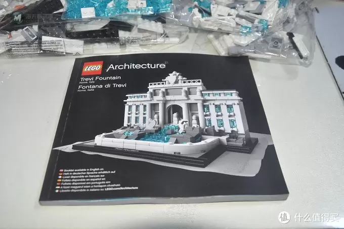 单反毁一生，LEGO穷三代 篇三十四：LEGO 21020 建筑系列Trevi Fountain罗马许愿池