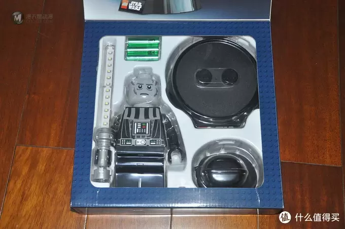 单反毁一生，LEGO穷三代 篇三十五：LEGO Star Wars Darth Vader Desk Lamp 乐高达斯维达台灯