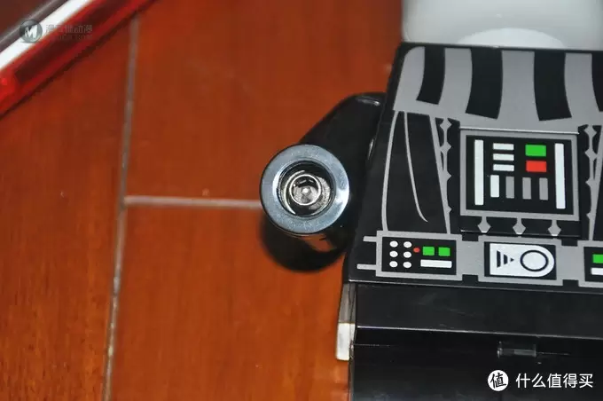 单反毁一生，LEGO穷三代 篇三十五：LEGO Star Wars Darth Vader Desk Lamp 乐高达斯维达台灯