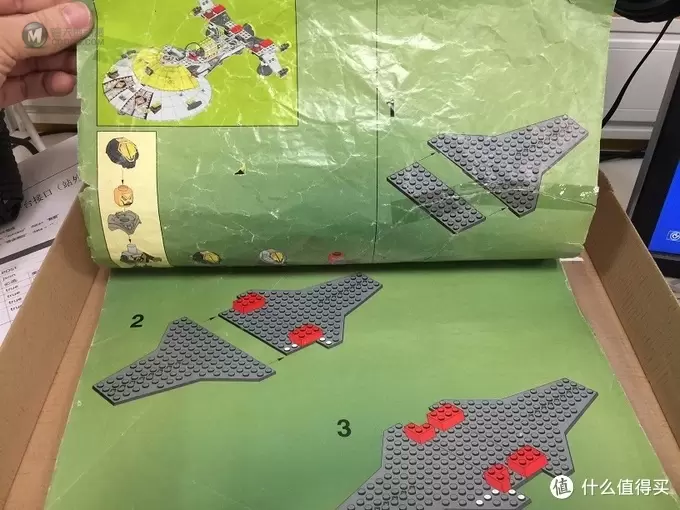来自18年前满满的诚意：LEGO 乐高 6979 Interstellar Starfighter 星际战机