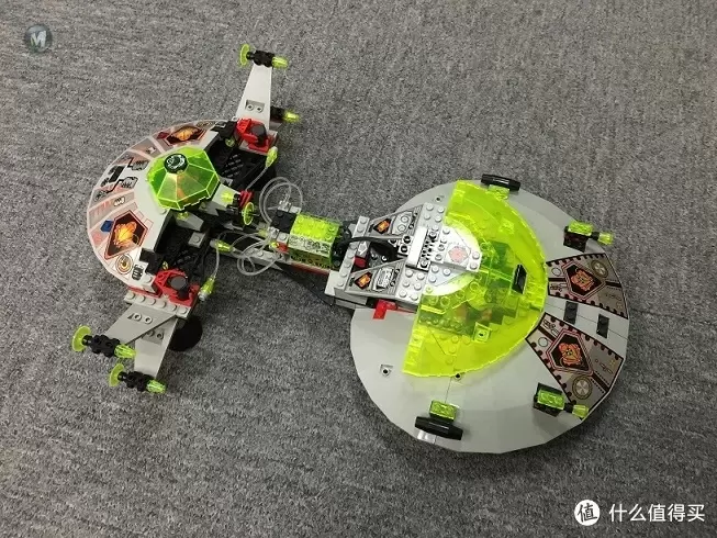 来自18年前满满的诚意：LEGO 乐高 6979 Interstellar Starfighter 星际战机
