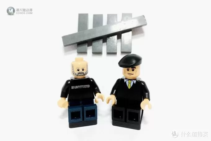 你能认出其中几位？乐高玩家以潮流icon为蓝本设计 LEGO 乐高 玩偶