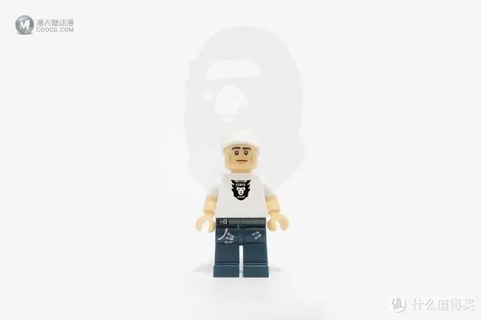 你能认出其中几位？乐高玩家以潮流icon为蓝本设计 LEGO 乐高 玩偶