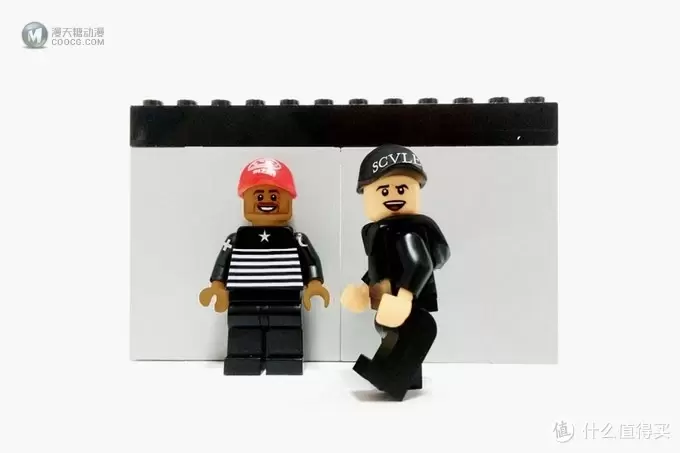 你能认出其中几位？乐高玩家以潮流icon为蓝本设计 LEGO 乐高 玩偶