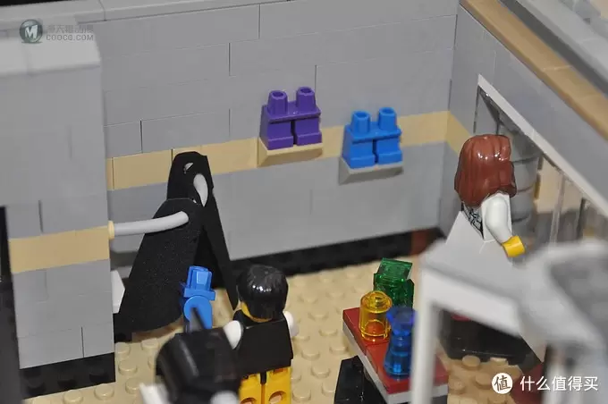 单反毁一生，LEGO穷三代 篇十六：LEGO 街景系列 10211 大型百货商场