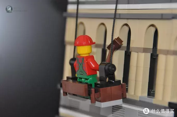 单反毁一生，LEGO穷三代 篇十六：LEGO 街景系列 10211 大型百货商场