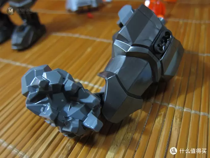 以娃之名弥补童年回忆，哥终于玩上了LEGO 乐高