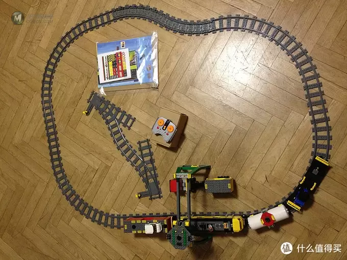 圆了儿时的火车梦：LEGO 乐高 7939 遥控货运火车