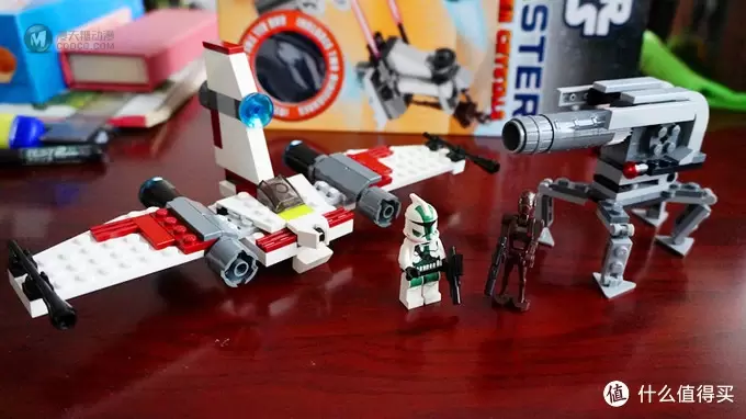Lego 乐高 Star Wars Brickmaster 星战砖书 2013版 & City Brickmaster 城市砖书