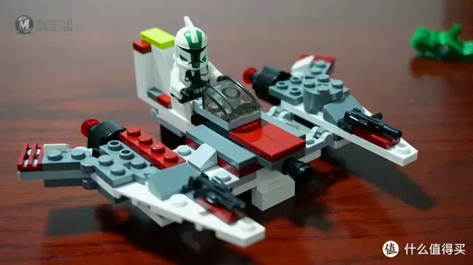 Lego 乐高 Star Wars Brickmaster 星战砖书 2013版 & City Brickmaster 城市砖书