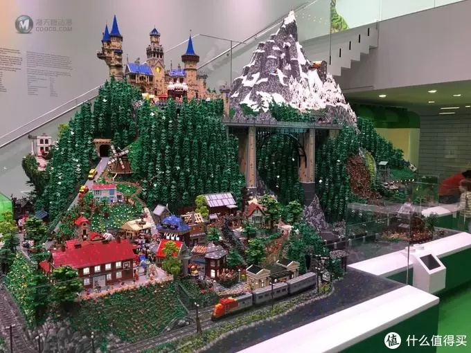 LEGO丹麦买乐高 - LEGO HOUSE 三件套 21037-4000026-40366