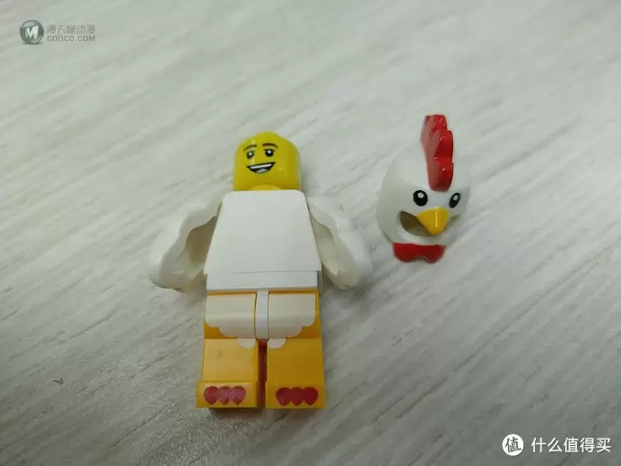 弥补童年缺少的遗憾 篇二十九：有鸡窝的LEGO小鸡人仔