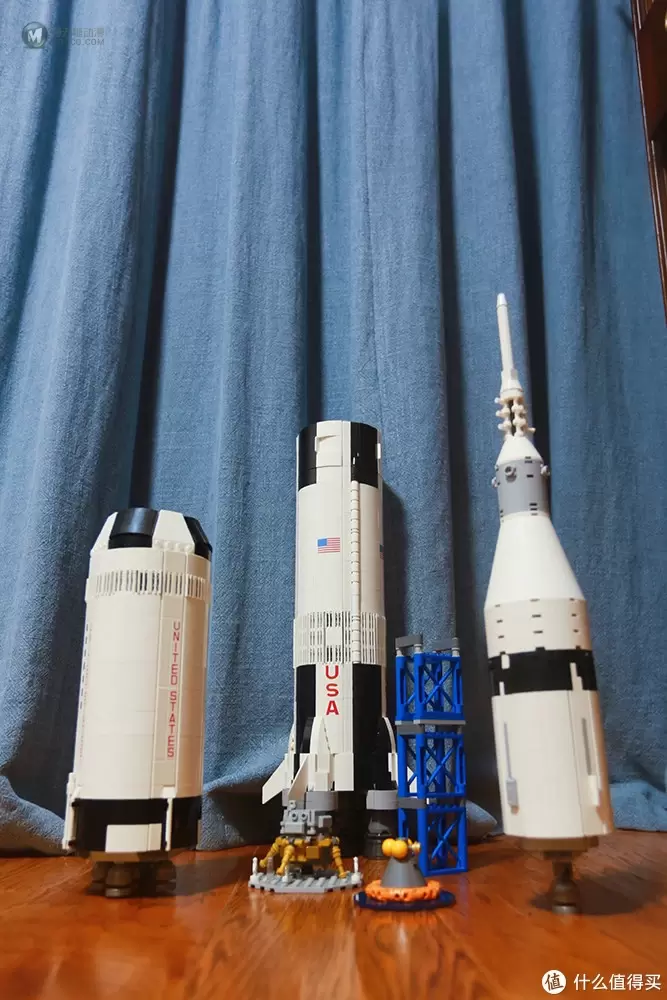 小面想去月球 -- LEGO乐高 21309 NASA APOLLO SATURN V