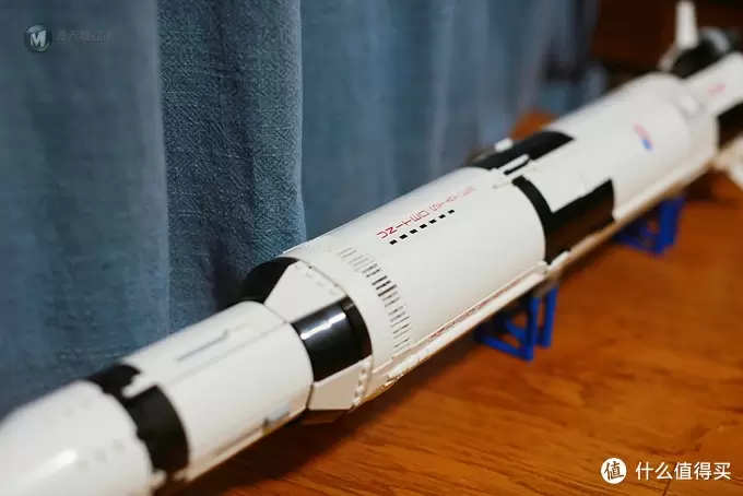 小面想去月球 -- LEGO乐高 21309 NASA APOLLO SATURN V