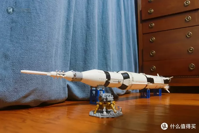 小面想去月球 -- LEGO乐高 21309 NASA APOLLO SATURN V