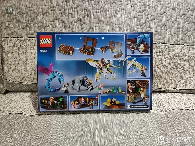 打开神奇皮箱：LEGO 75952纽特的神奇皮箱开箱