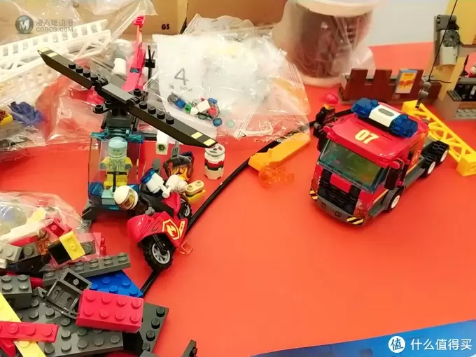 Lego剁手记 篇三：不剁手的lego 60216 城市燃起来了 小记