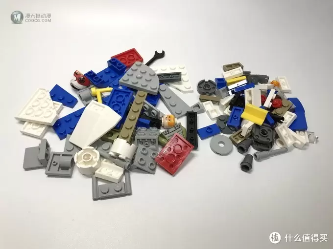 买人仔送载具：LEGO 乐高 迷你战队 75196 A翼战机对战TIE静默者