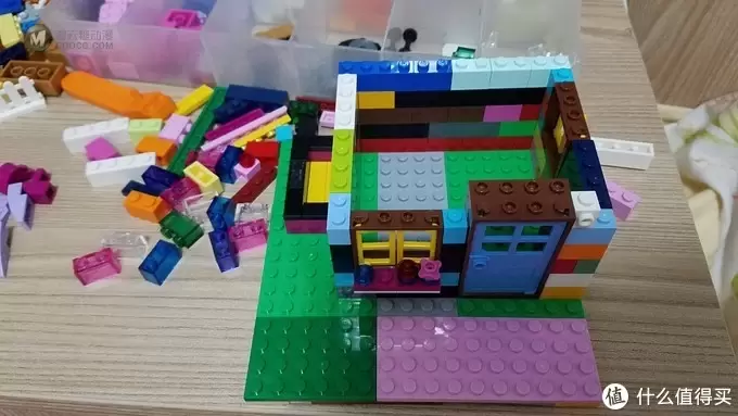 何以解忧，有我乐高 篇九：我想要间彩色的房子—LEGO 乐高 创意拼砌系列 复刻40154笔筒小屋