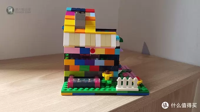 何以解忧，有我乐高 篇九：我想要间彩色的房子—LEGO 乐高 创意拼砌系列 复刻40154笔筒小屋